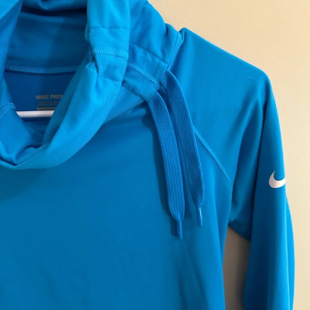 🩵 Nike Women’s Medium Turquoise Cowl Neck Long Sleeve Sweatshirt - EUC